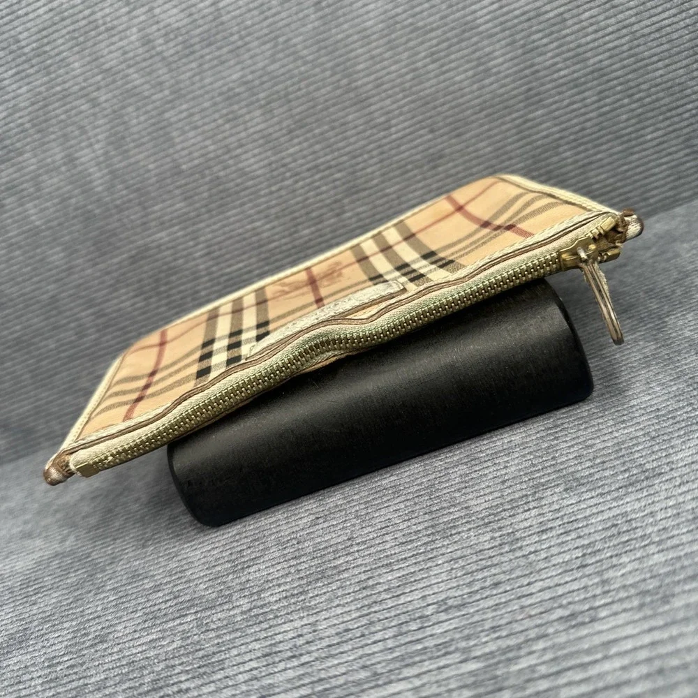 Vintage Burberry Nova Check Toiletry/Make-Up/Shaving Bag w/ White Leather Trim